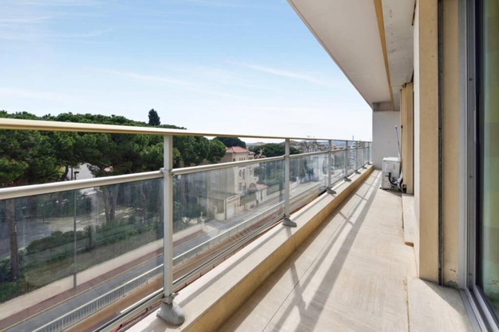 Appartement Spacieux Avec Vue Mer Proche Du Centre Cannes Esterno foto